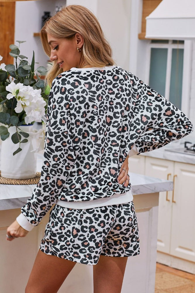 Amra Fashion  Long Sleeve Shorts Pajamas Set